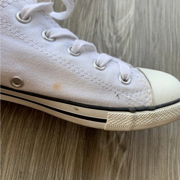 Converse - Picture 7 of 8